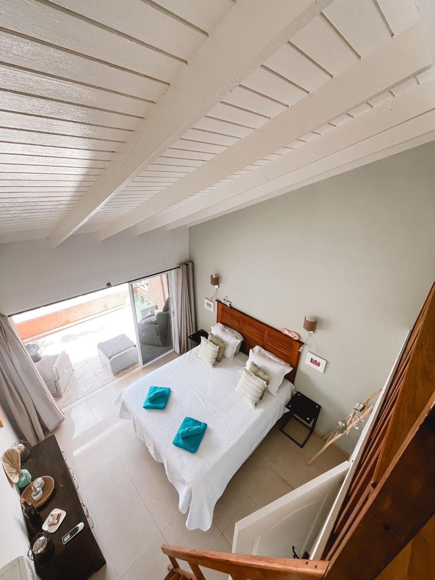 Caribbean Beach Resort Blenchi Curacao ウィレムスタッド エクステリア 写真